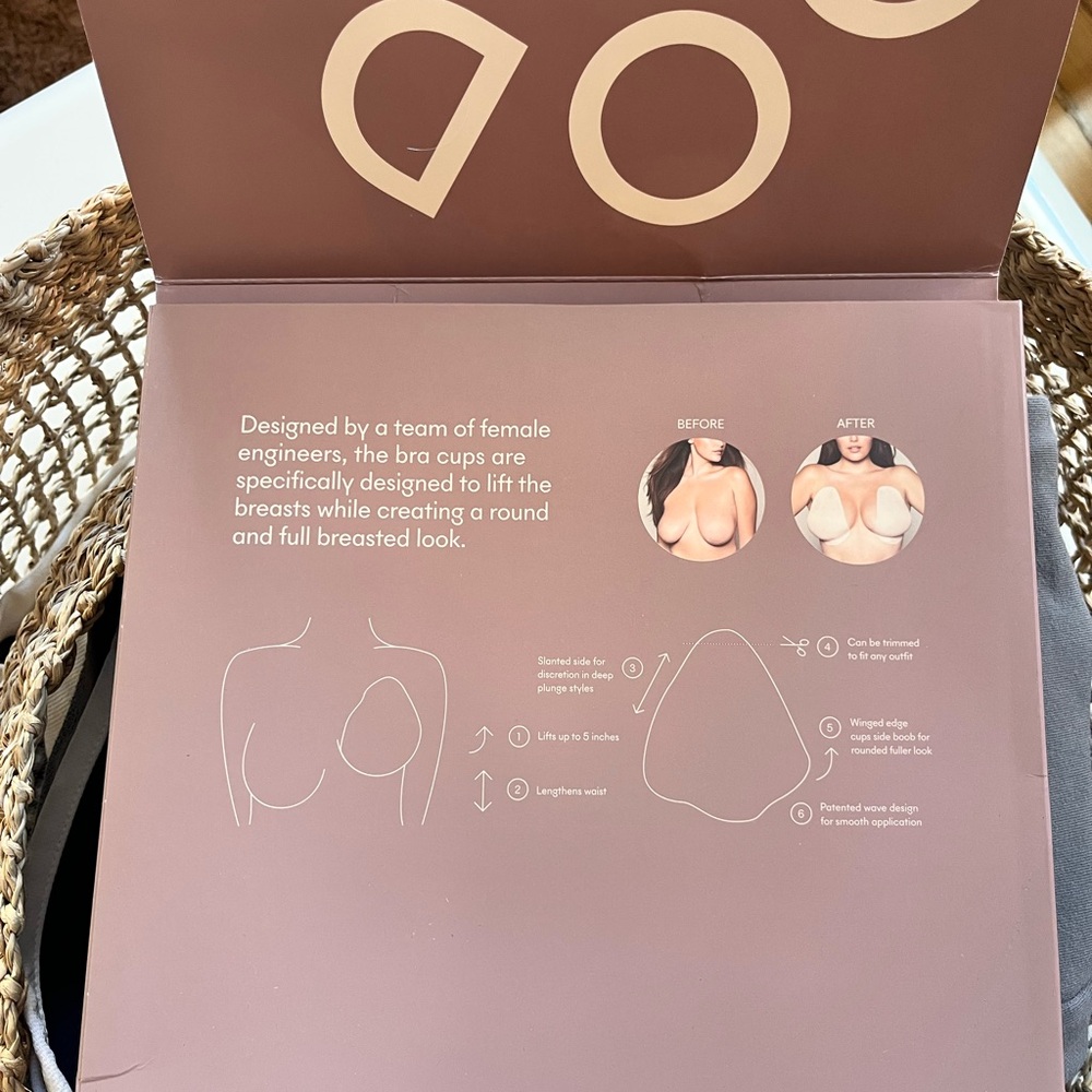 Nood Adhesive Lift & Shape Bra - Picture 2 of 5